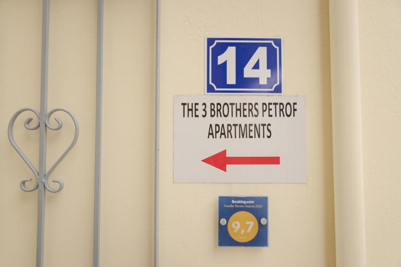 The 3 Brothers' Apts 干尼亞 外观 照片